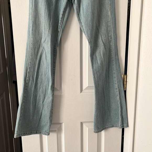 Levi’s Lightwash Denim Flare Jeans - Picture 2 of 4